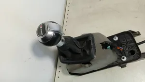 Audi Q3 8U Gear selector/shifter (interior) 