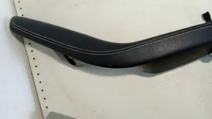 Mercedes-Benz B W246 W242 Rivestimento della maniglia interna per portiera anteriore 