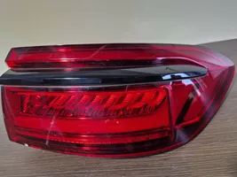 Audi A8 S8 D5 Lampa tylna 4N0945092E