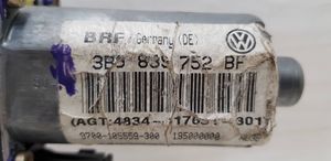 Volkswagen PASSAT B5.5 Silniczek podnoszenia szyby drzwi tylnych 3B0839752BF