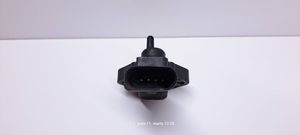 Audi A4 S4 B5 8D Czujnik ciśnienia doładowania turbosprężarki 038906051