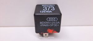 Audi A4 S4 B5 8D Другое реле 8D0951253A