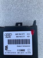 Audi A5 Sportback 8TA Apulämmittimen ohjainlaite/moduuli 8K0963271