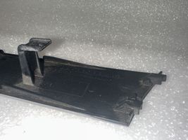 Audi A4 S4 B8 8K Takaoven verhoilu (käytetyt) 8K0867419