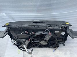 Volkswagen Touareg I Radiatoru panelis (televizors) 7L0805594