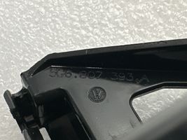 Volkswagen Golf VII Rivestimento del pannello parte angolare del paraurti posteriore 5G6807393A