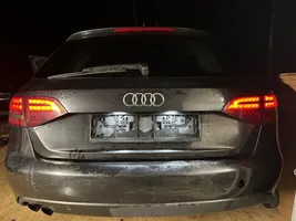 Audi A4 S4 B8 8K Galinių žibintų komplektas 8K9945096B