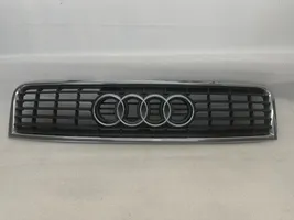 Audi A4 S4 B6 8E 8H Grotelės priekinės 8E0853651B