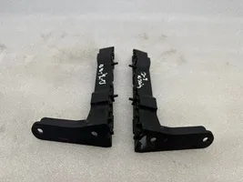 Audi Q7 4L Fender mounting bracket 4E0807283B