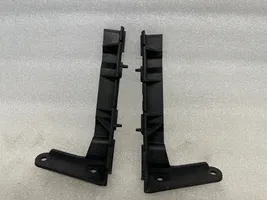 Audi Q7 4L Fender mounting bracket 4E0807283B