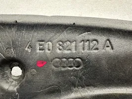 Audi A8 S8 D3 4E Supporto/guarnizione in poliuretano espanso del parafango 4E0821111A