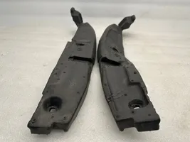 Audi A8 S8 D3 4E Supporto/guarnizione in poliuretano espanso del parafango 4E0821111A