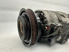 Volkswagen PASSAT B5.5 Ilmastointilaitteen kompressorin pumppu (A/C) 8D0260808