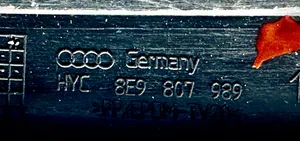 Audi A4 S4 B6 8E 8H Aizmugurējā bufera montāžas kronšteins 8E9807989