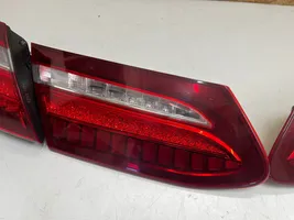 Mercedes-Benz E W238 Lampy tylne / Komplet A2389062101