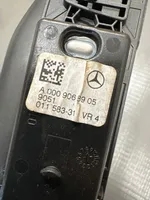 Mercedes-Benz S W223 Asidero interior trasero A0009068905