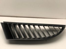 Mitsubishi Colt CZ3 Maskownica / Grill / Atrapa górna chłodnicy 