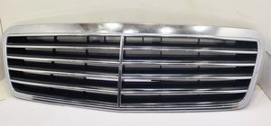 Mercedes-Benz CLK A208 C208 Grille de calandre avant 