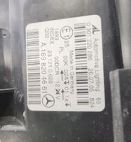 Mercedes-Benz B W245 Phare frontale 0301220286