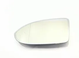 Volkswagen PASSAT B8 Wing mirror glass 