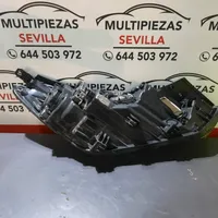 Hyundai Tucson TL Lampa przednia 92101D7100