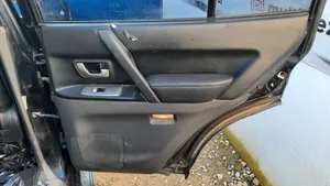 Mitsubishi Montero Garniture panneau de porte arrière 