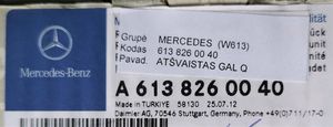 Mercedes-Benz C W203 Réflecteur de feu arrière A6138260040