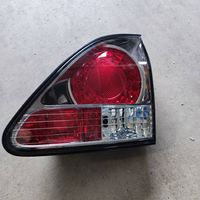 Lexus RX 300 Lampy tylnej klapy bagażnika 8158148040