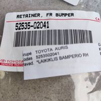 Toyota Auris 150 Staffa di rinforzo montaggio del paraurti anteriore 5253502041