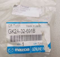 Mazda 6 Ikkunanpesimen nestetankin täyttöputki GK2A32691B
