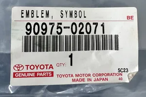 Toyota RAV 4 (XA40) Valmistajan merkki/logo/tunnus 9097502071