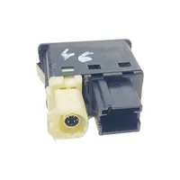 BMW 5 F10 F11 USB socket connector 9237654