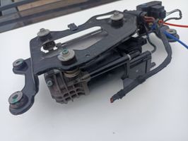 BMW X5 F15 Compresseur / pompe à suspension pneumatique 4430200231