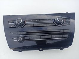 BMW X5 F15 Oro kondicionieriaus/ klimato/ pečiuko valdymo blokas (salone) 6831942