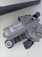 BMW 5 G30 G31 Moteur d'essuie-glace arrière 7403853