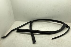 30762369 Volvo XC60 Rubber seal rear door, 25.00 € | RRR 