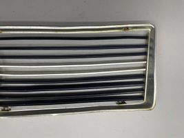 BMW 1500 2500 Grille de calandre avant GROTELES