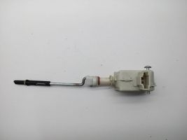 Volkswagen PASSAT B5.5 Motorino del tappo del serbatoio del carburante 3B9953782