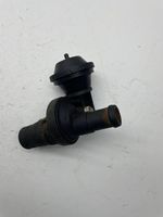 Volkswagen PASSAT B5.5 Valvola di regolazione del liquido di raffreddamento e del riscaldatore 4A0819809