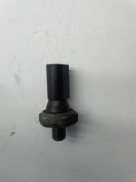 Volkswagen PASSAT B6 Oil pressure sensor 038919081H