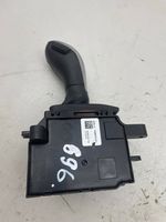 BMW X3 F25 Vaihteenvalitsimen verhoilu 9296906-01