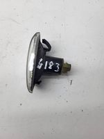 Opel Astra H Indicatore di direzione del parafango anteriore 13228580