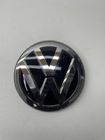 Volkswagen Polo VI AW Mostrina con logo/emblema della casa automobilistica 2G0853601C