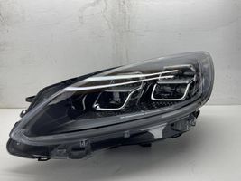 Ford Kuga III Lampa przednia LV4B13E015FE