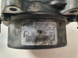 Saab 9-5 Pompe à vide 55188660