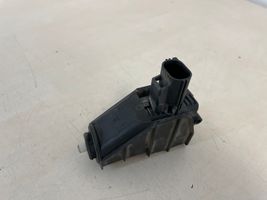 Ford S-MAX Fuel tank cap lock motor 6M21220A20AD