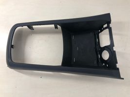 KIA Ceed Rivestimento in plastica cornice della leva del cambio 846511H900