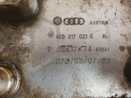 Audi A8 S8 D3 4E Pavarų dėžės tepalo radiatorius 4E0317021E