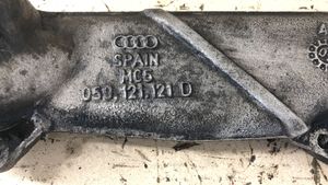 Audi A6 S6 C5 4B Termostaatin kotelo 059121121D