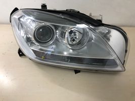 Mercedes-Benz GLE (W166 - C292) Lampa przednia A1668206959